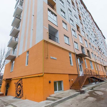 Modern Apartment On Akademika Sakharova 27A Ivano-Frankivsk Luaran gambar