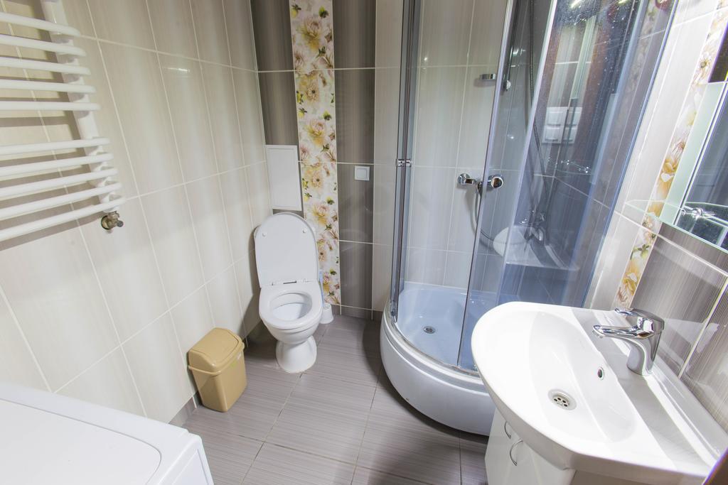 Modern Apartment On Akademika Sakharova 27A Ivano-Frankivsk Luaran gambar