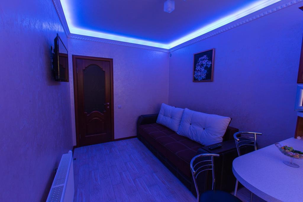 Modern Apartment On Akademika Sakharova 27A Ivano-Frankivsk Luaran gambar